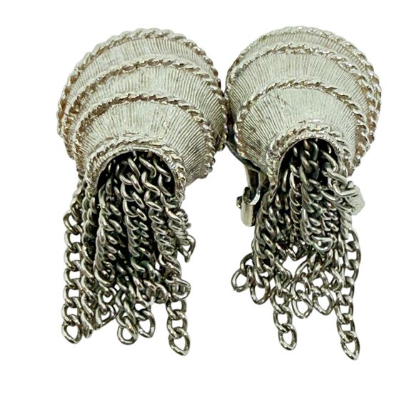 1928 Jewelry Filigree Bell Shaped Link Chain Clip Earrings  Vintage silver tone dangle chains designer clip on earrings
